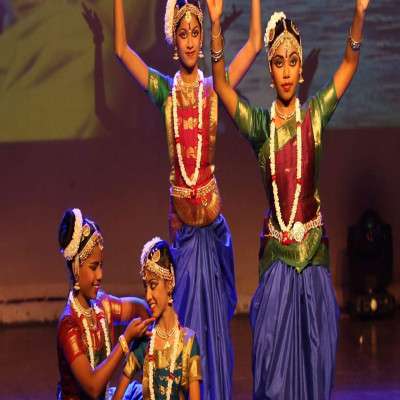 Pracheen Kala Kendra Tours
